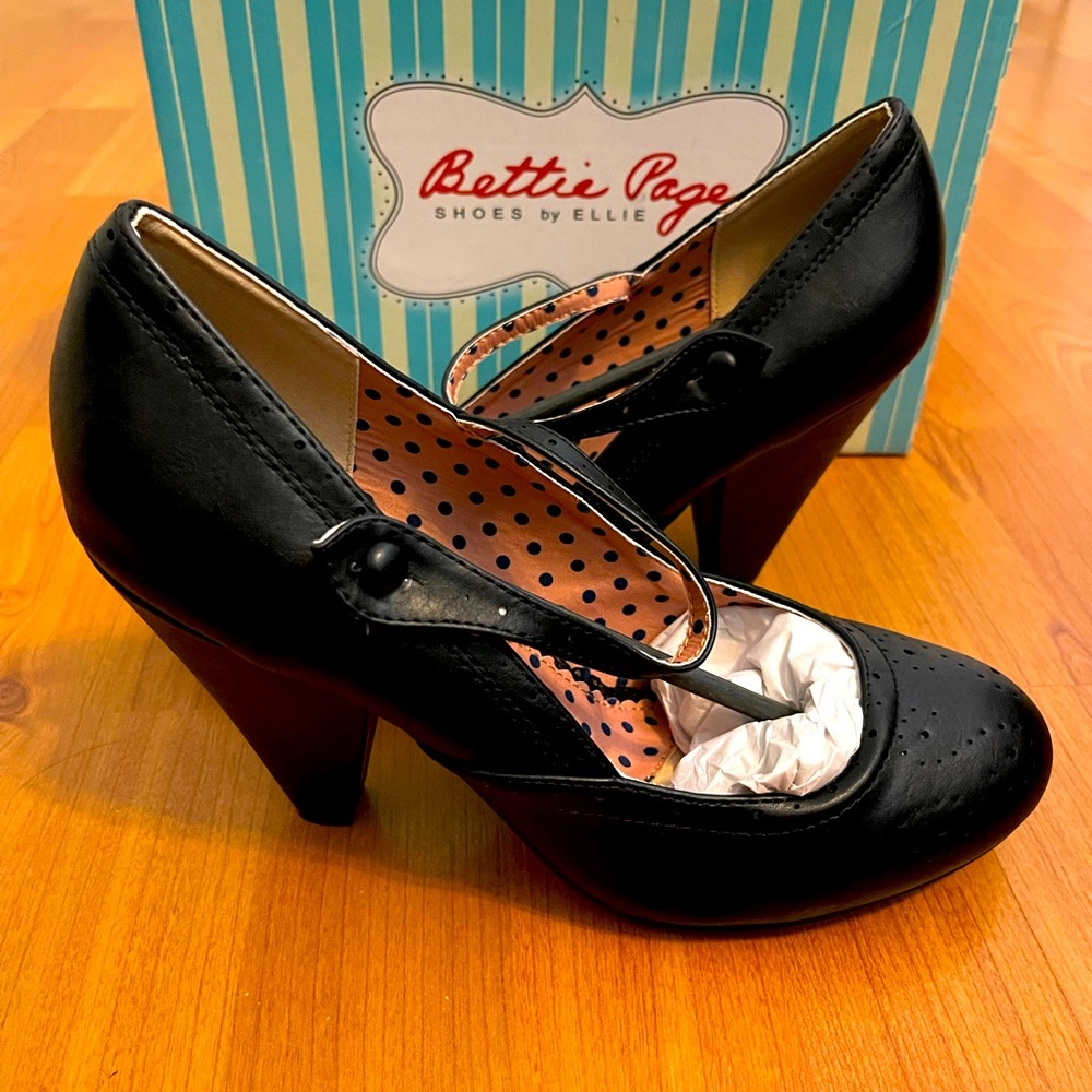 Bettie Page 4" Cone Heel Maryjane Shoes By Ellie Size 9